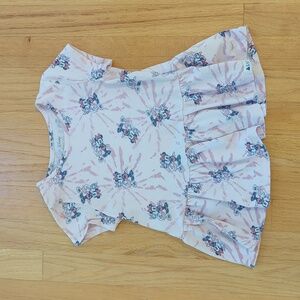 3/$10 Minnie Mouse and Daisy Short Sleeve Shirt